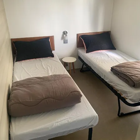 Mobil Premium Кемпинг *